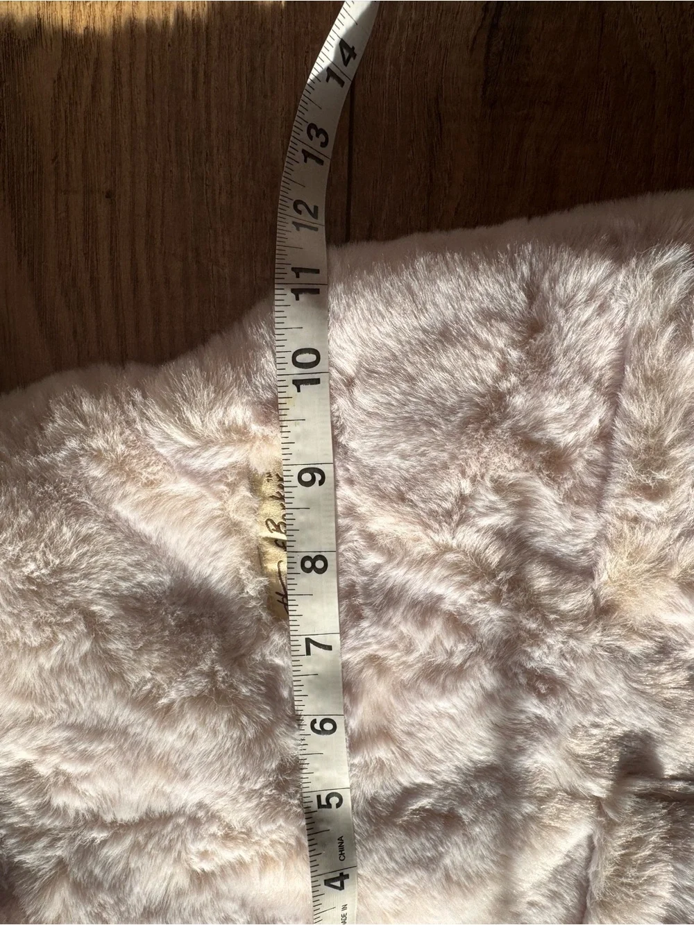 Medium Cream Faux Fur Dog Vest w/2 Pockets and velcro closure Lux Quiet Luxury